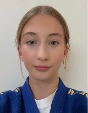 Profilbild von Elena SCHWARZL